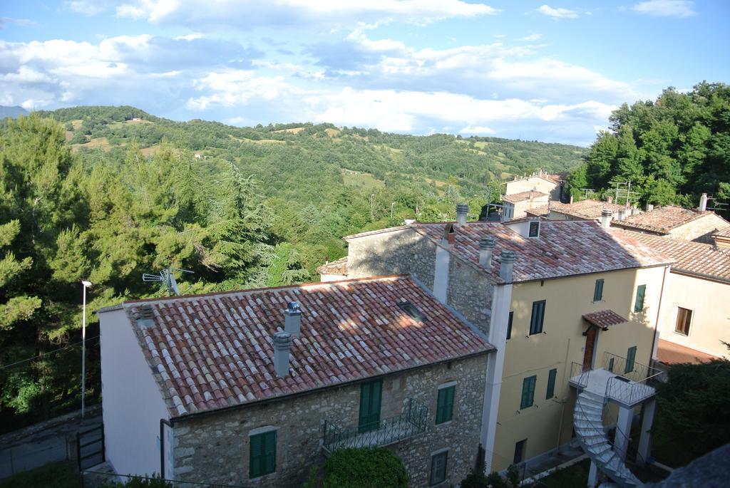 Locanda La Pieve Semproniano Екстериор снимка