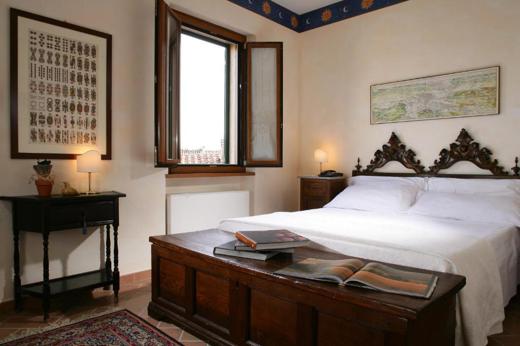 Locanda La Pieve Semproniano Екстериор снимка
